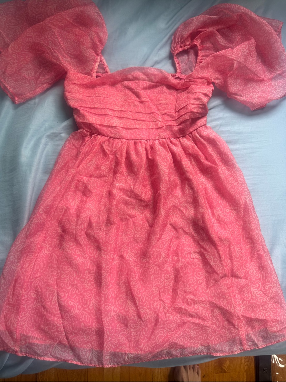 Abercrombie & Fitch Coral Pink Puff-Sleeve Dress, small